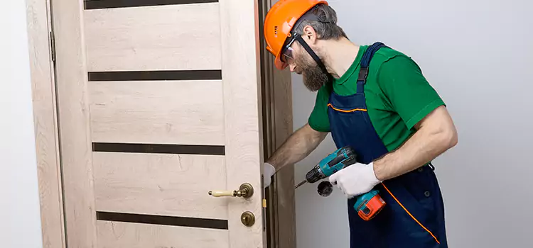 Replace Internal Door Handle with Lock Tracy